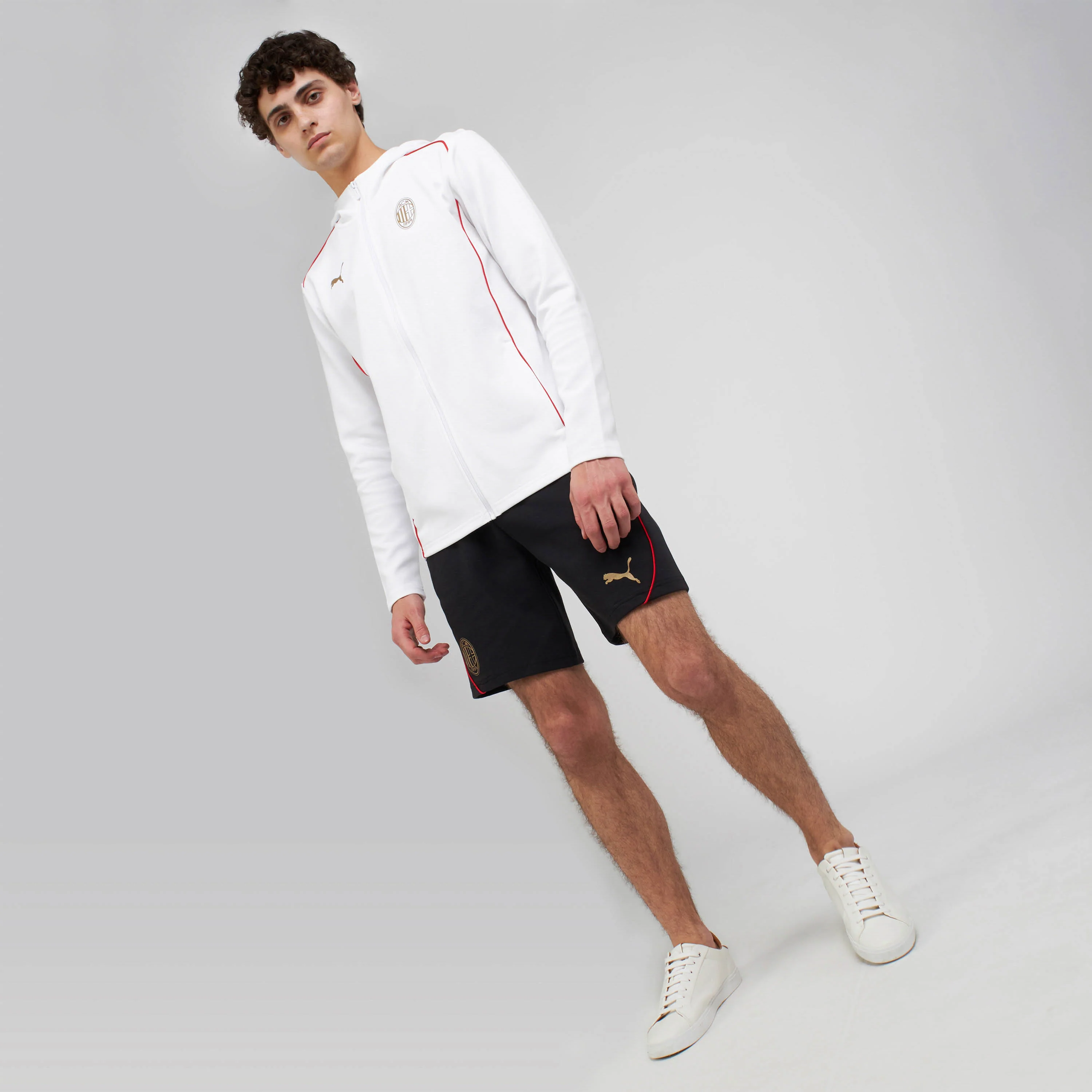 PANTALONCINI MILAN CASUALS 2024/25 CON TASCHE - Image 4