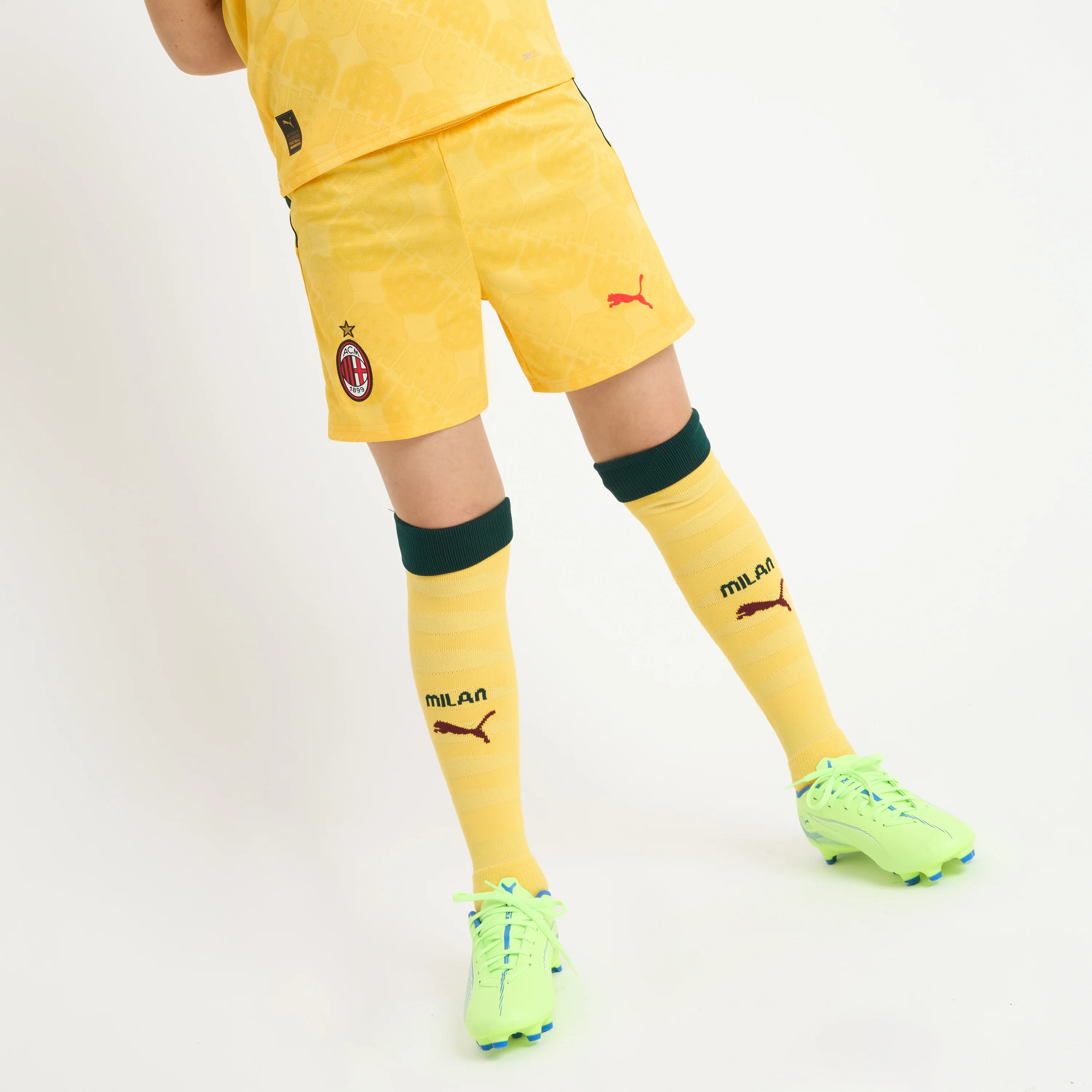 PANTALONCINI MILAN GARA THIRD 2025/26 BAMBINO - Image 3