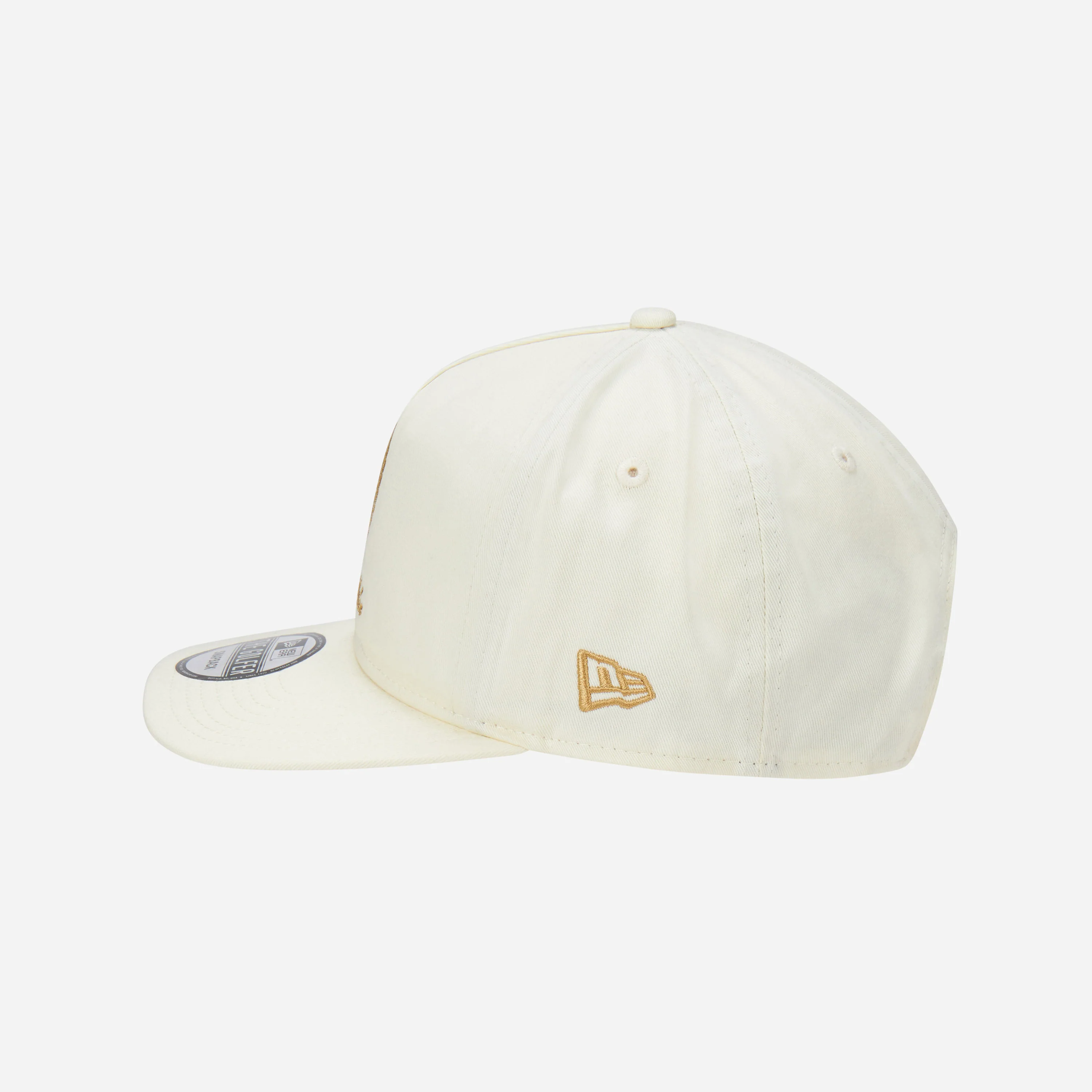 CAPPELLINO GOLFER NEW ERA X AC MILAN CON LOGO HERITAGE - Image 5